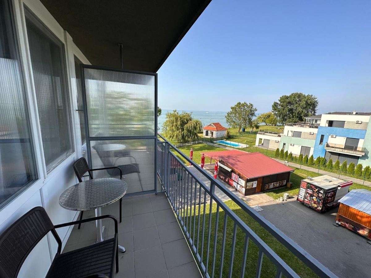 Part Hotel Siofok Exterior photo