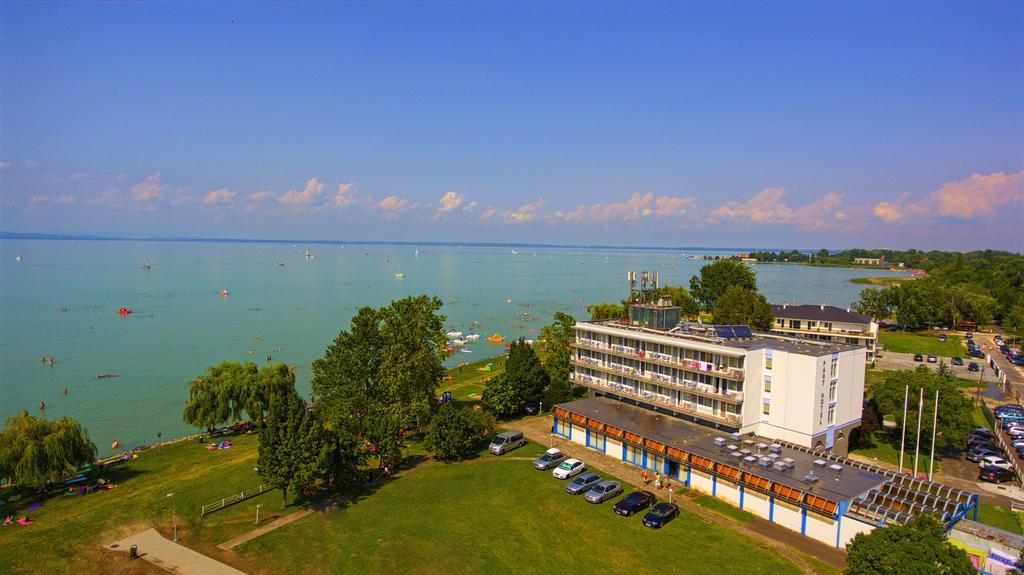 Part Hotel Siofok Exterior photo