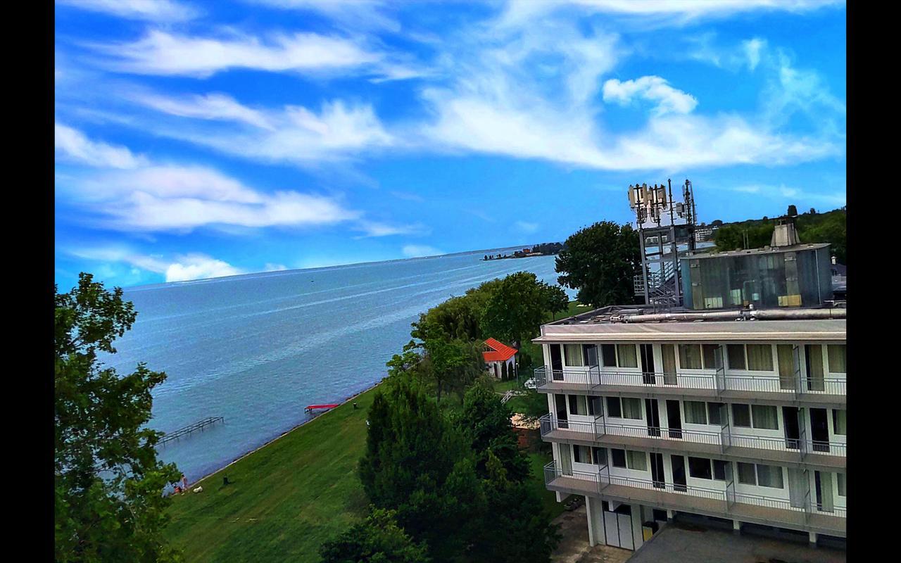 Part Hotel Siofok Exterior photo