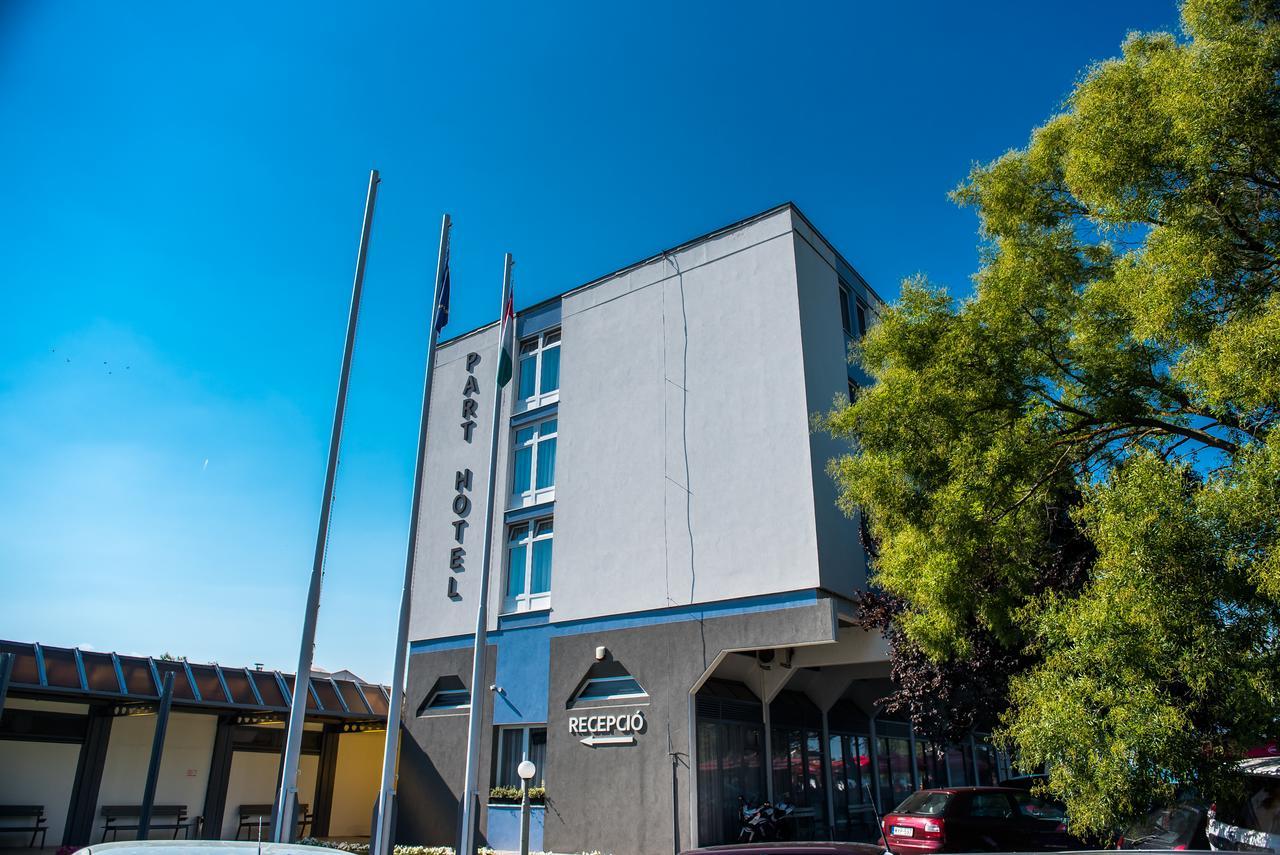 Part Hotel Siofok Exterior photo