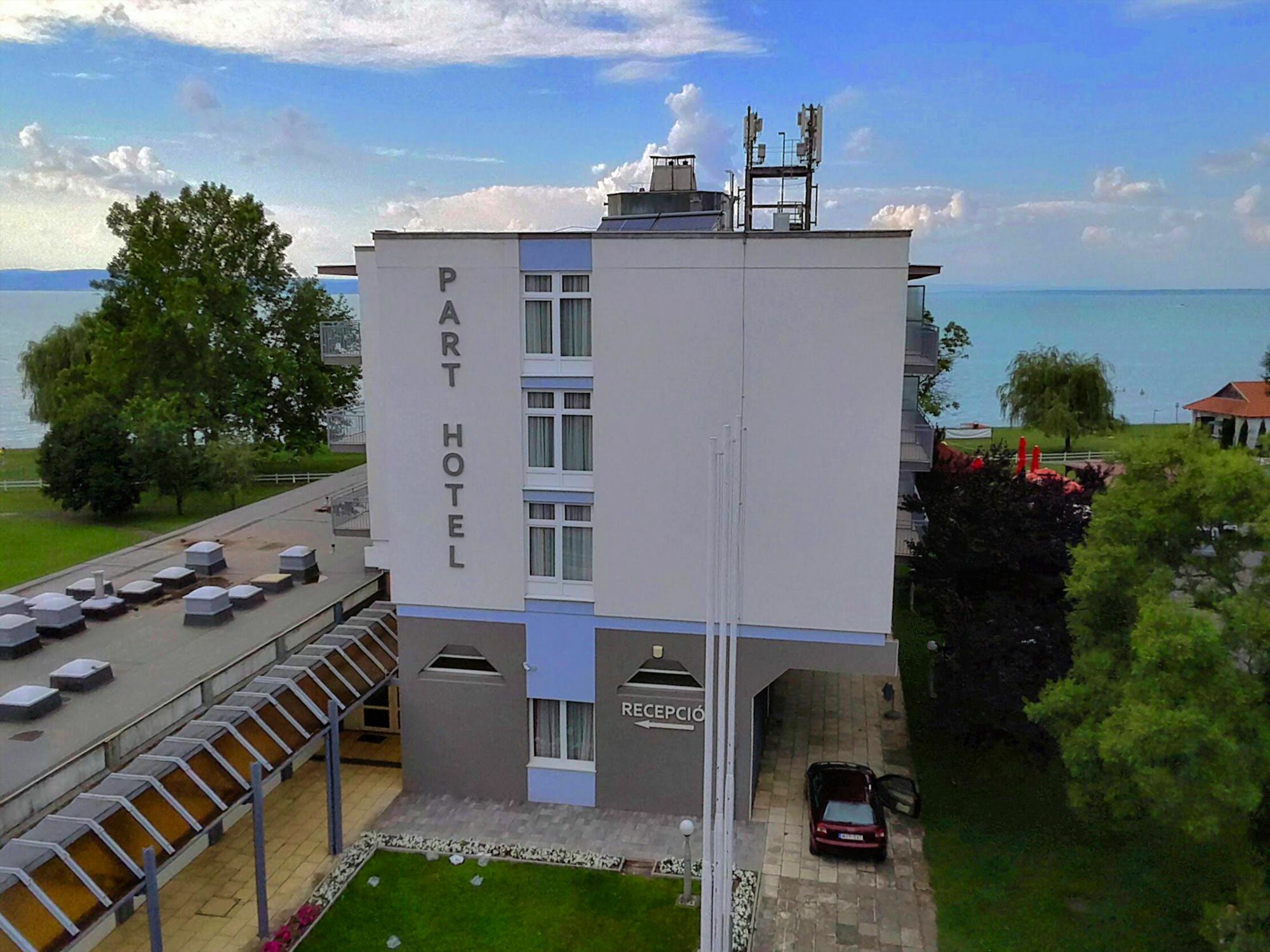 Part Hotel Siofok Exterior photo